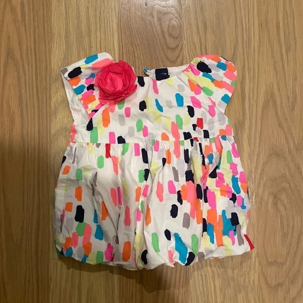 Gap rainbow bubble top 18-24M